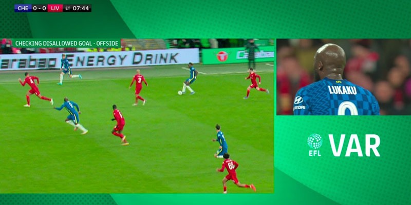 Kinh nghiệm bắt kèo Offside trong trận cầu áp dụng VAR